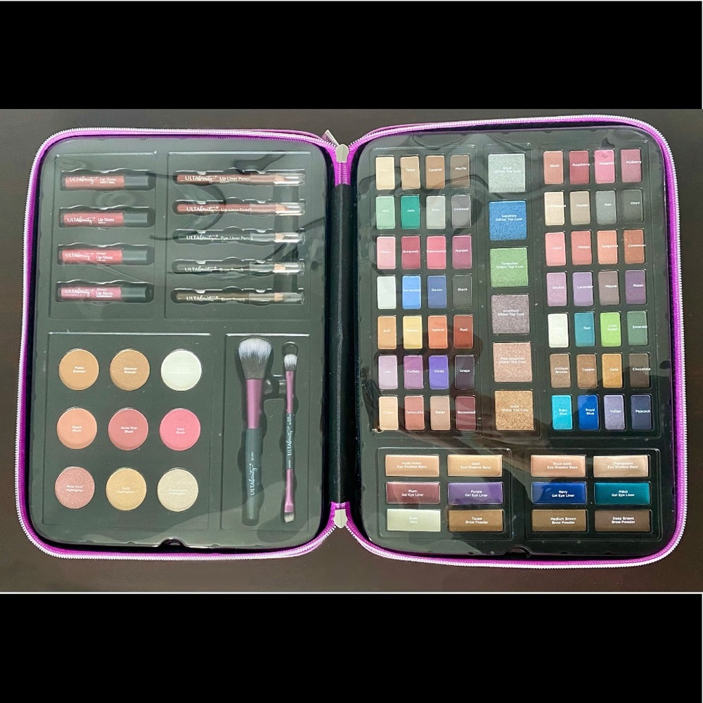 ✨Host Pick✨Ulta Beauty Glam Gift Box